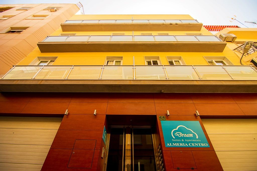 Dream Suites And Apartments Almeria Centro 外观 照片